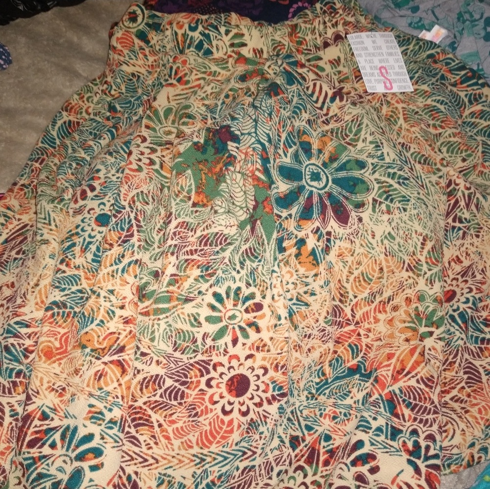Lularoe Madison skirt small